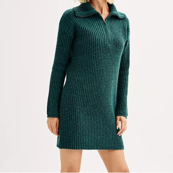 SO Green Knee Length Sweater Dress Size Small‎ - Picture 8 of 8